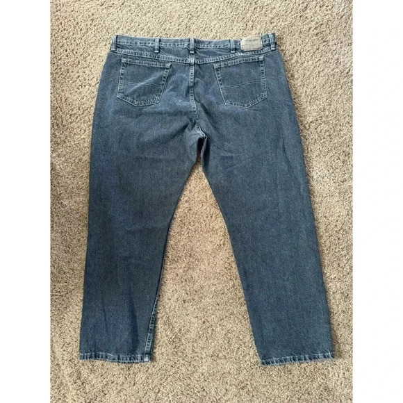 WRANGLER Men’s Straight Regular Relaxed Fit Cotton Denim Jeans 46x30 Casual Work - Picture 7 of 9